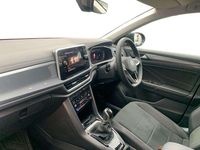 Begagnad VW T-Roc Style 150 HK (110 kW) 2025 Röd SUV