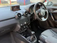 Używany Audi A1 Sport 122 KM (89 kW) 2013 Biały Hatchback