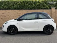 Used Vauxhall Adam 69 HP (50 kW) 2019 White Hatchback