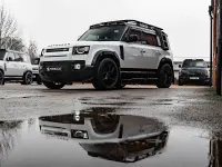 Used Land Rover Defender SE Dynamic 2025 White Estate