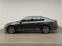 Usado VW Passat GT 150 HP (110 kW) 2017 Cinzento Sedan