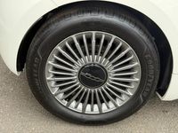 Used Fiat 500e Red 86 kW (118 HP) 2024 White Hatchback