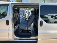 Używany Renault Trafic 115 KM (84 kW) 2013 Srebrny Minivan