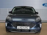 Usado Ford Kuga Titanium 150 CV (110 kW) 2023 Azul SUV