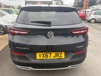 Used Vauxhall Grandland X Elite 120 HP (88 kW) 2017 Green SUV