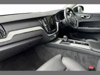 Usado Volvo XC60 Plus 247 HP (181 kW) 2025 Preto SUV