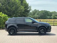 Used Land Rover Range Rover evoque SE Dynamic 2019 Black SUV