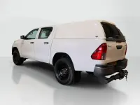 Used Toyota HiLux Active 150 HP (110 kW) 2019 White Pickup