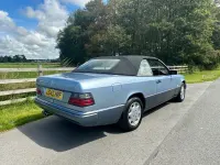 Used Mercedes E320 1993 Blue Cabriolet