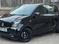 Used Smart ForFour Premium 90 HP (66 kW) 2017 Black Hatchback