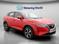 Gebraucht Nissan Qashqai Acenta Premium 190 PS (139 kW) 2023 Rot SUV