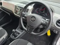 Used VW up! Highline 75 HP (55 kW) 2018 Hatchback