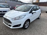Used Ford Fiesta Zetec 2016 White Hatchback