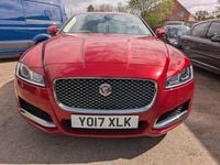 Begagnad Jaguar XF Portfolio 2017 Röd Sedan
