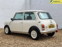 Used Rover Mini 63 HP (46 kW) 2000 White Sedan