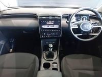 Used Hyundai Tucson SE 150 HP (110 kW) 2021 White SUV
