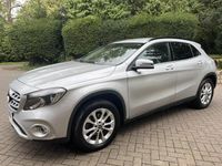 Used Mercedes GLA200 Executive 136 HP (100 kW) 2018 Silver SUV