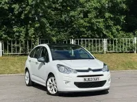 Used Citroën C3 SELECTION 2013 White Hatchback