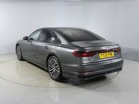 Usado Audi A8 Advanced 2022 Cinzento Sedan