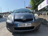Used Toyota Yaris 101 HP (74 kW) 2009 Grey Hatchback