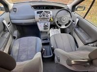 Used Renault Scénic II Dynamique 2008 Silver MPV