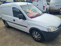 Used Vauxhall Combo 75 HP (55 kW) 2010 Multicoloured MPV