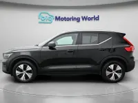 Usado Volvo XC40 Core 211 HP (155 kW) 2022 Preto SUV