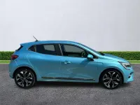 Used Renault Clio V Version S 90 HP (66 kW) 2021 Blue Hatchback