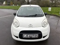 Used Citroën C1 68 HP (50 kW) 2009 White Hatchback