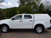 Used Isuzu D-Max 163 HP (119 kW) 2021 White Pickup
