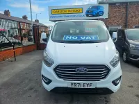 Used Ford Tourneo Custom Titanium 130 HP (95 kW) 2021 White Van