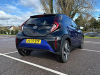 New Toyota Aygo X 72 HP (52 kW) 2025 Juniper blue bitone SUV