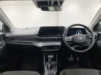 Used Hyundai i20 Premium 90 HP (66 kW) 2024 White Hatchback