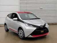 Used Toyota Aygo X-play 69 HP (50 kW) 2015 Silver Hatchback