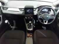 Second-hand Renault Captur Iconic 130 CP (95 kW) 2020 Gri SUV