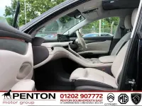 Used MG IM6 300 kW (408 HP) 2026 Black SUV