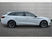 Used Seat Leon FR Sport 150 HP (110 kW) 2024 White Estate