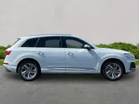 Usado Audi Q7 Black Edition 228 HP (167 kW) 2023 Branco SUV