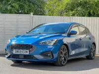 Used Ford Focus ST 280 HP (205 kW) 2019 Blue Hatchback