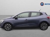 Used Renault Clio V Evolution 90 HP (66 kW) 2022 Grey Hatchback