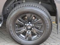 used Toyota Land Cruiser 5-DR 2.8 D-4D 4X4