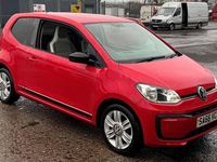 Used VW up! Beats 60 HP (44 kW) 2016 Red Hatchback