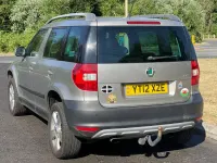 Used Skoda Yeti SE 105 HP (77 kW) 2012 Beige SUV