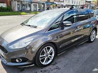 Usado Ford S-MAX Sport 2017 Cinzento Monovolume