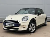 Used Mini Cooper Hatch 136 HP (100 kW) 2015 White Hatchback