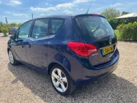 Used Vauxhall Meriva 100 HP (73 kW) 2014 Blue MPV