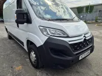Usado Citroën Relay 140 CV (102 kW) 2023 Blanco Van