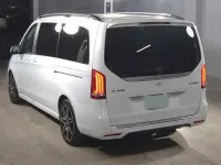 Used Mercedes V220 AMG line 163 HP (119 kW) 2020 White MPV