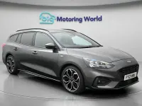 Używany Ford Focus ST-Line X 120 KM (88 kW) 2021 Szary Kombi