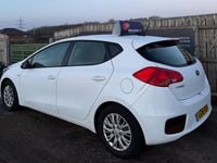 Używany Kia Ceed 2016 Biały Hatchback